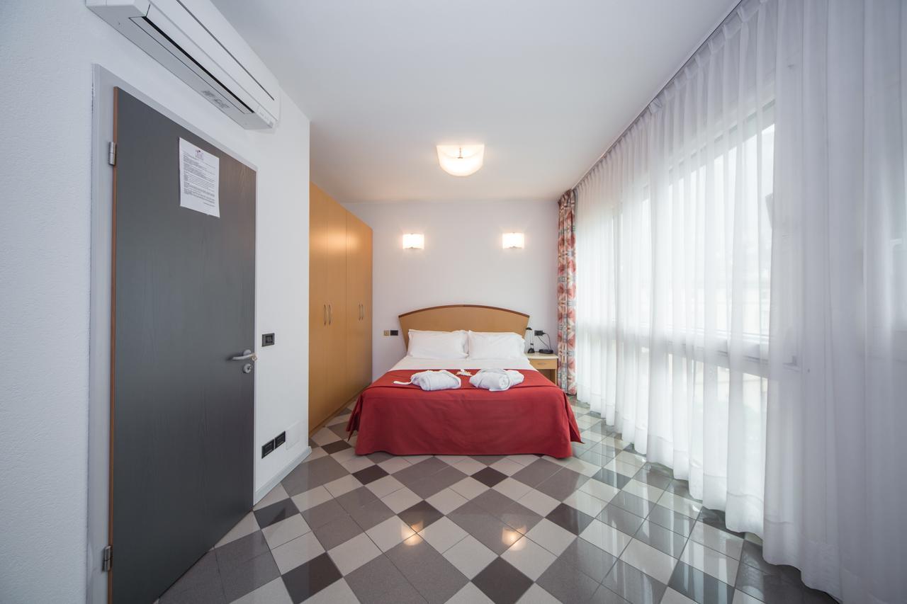 손드리오 Piazzi House 아파트 호텔 외부 사진