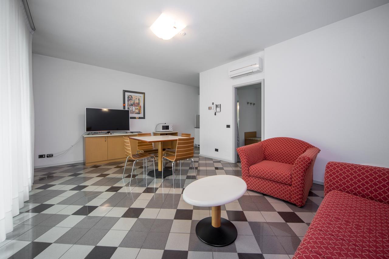 손드리오 Piazzi House 아파트 호텔 외부 사진