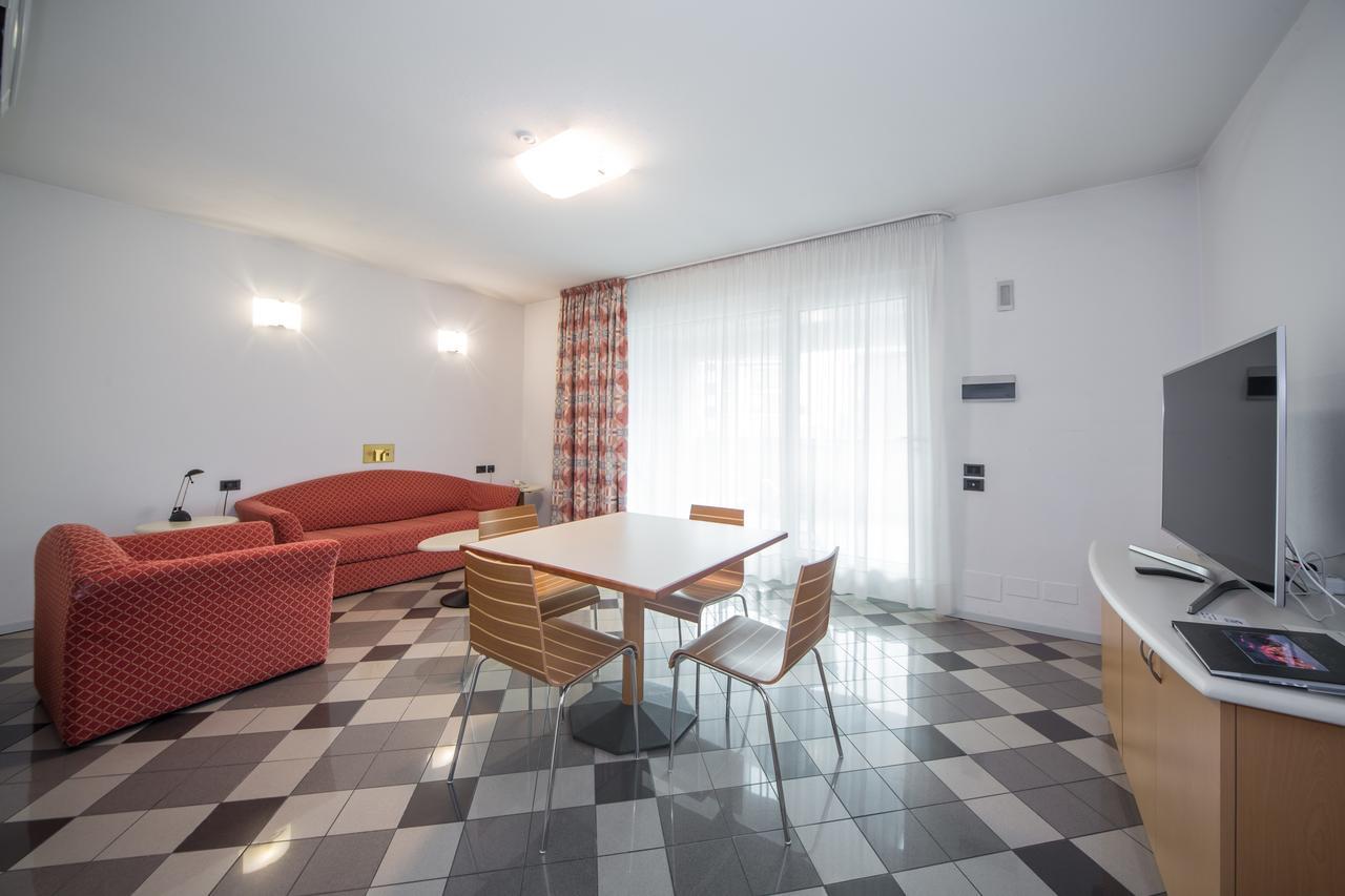 손드리오 Piazzi House 아파트 호텔 외부 사진