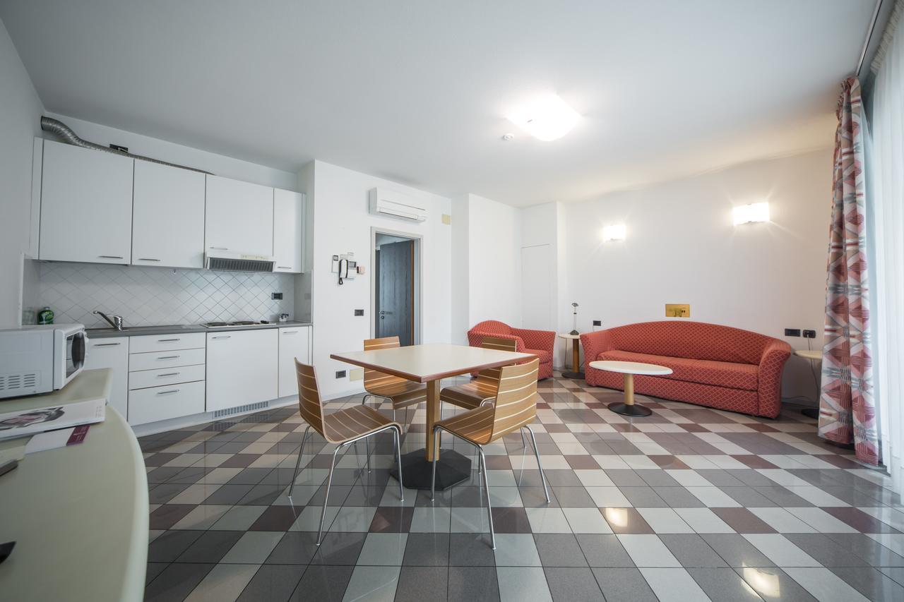 손드리오 Piazzi House 아파트 호텔 외부 사진